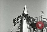 Standbild A-4 Raketen Peenemunde Deutschland, 1943, aus Sekunde 59 historischem Filmmaterial Videoclip 65675062548