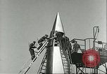 Standbild A-4 Raketen Peenemunde Deutschland, 1943, aus Sekunde 62 historischem Filmmaterial Videoclip 65675062548