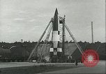 Standbild A-4 Rakete Ostvorpommern Deutschland, 1943, aus Sekunde 51 historischem Filmmaterial Videoclip 65675062549