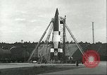 Standbild A-4 Rakete Ostvorpommern Deutschland, 1943, aus Sekunde 59 historischem Filmmaterial Videoclip 65675062549