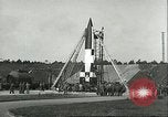 Standbild A-4 Rakete Peenemunde Deutschland, 1943, aus Sekunde 24 historischem Filmmaterial Videoclip 65675062550