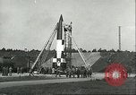 Standbild A-4 Rakete Peenemunde Deutschland, 1943, aus Sekunde 29 historischem Filmmaterial Videoclip 65675062550