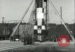 Standbild A-4 Rakete Peenemunde Deutschland, 1943, aus Sekunde 45 historischem Filmmaterial Videoclip 65675062550