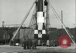 Standbild A-4 Rakete Peenemunde Deutschland, 1943, aus Sekunde 50 historischem Filmmaterial Videoclip 65675062550