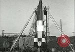 Standbild A-4 Rakete Peenemunde Deutschland, 1943, aus Sekunde 60 historischem Filmmaterial Videoclip 65675062550