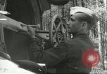 Standbild deutsche Techniker arbeiten an V-2 Rakete Antrieb Blizna Polen, 1944, aus Sekunde 39 historischem Filmmaterial Videoclip 65675062554