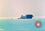 Image Bataille de Tarawa Océan Pacifique, 1943, de la seconde 38 séquences d'archives historiques vidéo 65675062560