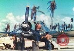 Immagine di Soldati statunitensi Tarawa Isole Gilbert, 1944, secondo 15 filmato di repertorio 65675062564