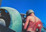 Immagine di Soldati statunitensi Tarawa Isole Gilbert, 1944, secondo 22 filmato di repertorio 65675062564