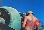 Immagine di Soldati statunitensi Tarawa Isole Gilbert, 1944, secondo 28 filmato di repertorio 65675062564