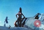 Immagine di Soldati statunitensi Tarawa Isole Gilbert, 1944, secondo 45 filmato di repertorio 65675062564