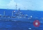 Immagine di Cacciatorpediniere USS Frazier DD-607 Tarawa Isole Gilbert, 1944, secondo 3 filmato di repertorio 65675062566