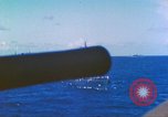 Immagine di Cacciatorpediniere USS Frazier DD-607 Tarawa Isole Gilbert, 1944, secondo 22 filmato di repertorio 65675062566