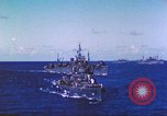 Immagine di Cacciatorpediniere USS Frazier DD-607 Tarawa Isole Gilbert, 1944, secondo 32 filmato di repertorio 65675062566