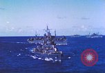 Immagine di Cacciatorpediniere USS Frazier DD-607 Tarawa Isole Gilbert, 1944, secondo 33 filmato di repertorio 65675062566
