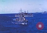 Immagine di Cacciatorpediniere USS Frazier DD-607 Tarawa Isole Gilbert, 1944, secondo 36 filmato di repertorio 65675062566