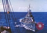 Immagine di Cacciatorpediniere USS Frazier DD-607 Tarawa Isole Gilbert, 1944, secondo 42 filmato di repertorio 65675062566