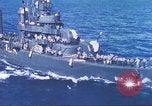 Immagine di Cacciatorpediniere USS Frazier DD-607 Tarawa Isole Gilbert, 1944, secondo 50 filmato di repertorio 65675062566