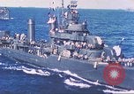 Immagine di Cacciatorpediniere USS Frazier DD-607 Tarawa Isole Gilbert, 1944, secondo 52 filmato di repertorio 65675062566