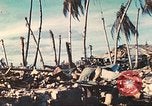 Immagine di Soldati statunitensi Tarawa Isole Gilbert, 1944, secondo 14 filmato di repertorio 65675062567