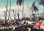Immagine di Soldati statunitensi Tarawa Isole Gilbert, 1944, secondo 15 filmato di repertorio 65675062567