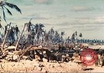 Immagine di Soldati statunitensi Tarawa Isole Gilbert, 1944, secondo 28 filmato di repertorio 65675062567