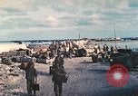 Immagine di Soldati statunitensi Tarawa Isole Gilbert, 1944, secondo 33 filmato di repertorio 65675062567