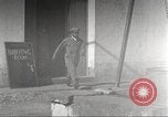 Immagine di I piloti della 332 Gruppo Caccia fuori di testa su una missione Termoli Italia, 1944, secondo 1 filmato di repertorio 65675062599