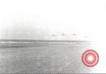 Standbild Squadron der 332 Fighter Group fliegt in Formationen Termoli Italien, 1944, aus Sekunde 1 historischem Filmmaterial Videoclip 65675062600