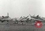 Standbild Negro 99 Ausübung Geschwader der 332 Fighter Group Orsogna Italien, 1943, aus Sekunde 13 historischem Filmmaterial Videoclip 65675062604
