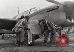 Standbild Negro 99 Ausübung Geschwader der 332 Fighter Group Orsogna Italien, 1943, aus Sekunde 27 historischem Filmmaterial Videoclip 65675062604