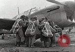 Standbild Negro 99 Ausübung Geschwader der 332 Fighter Group Orsogna Italien, 1943, aus Sekunde 33 historischem Filmmaterial Videoclip 65675062604