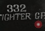 Standbild 332 Fighter Group mission Briefing Termoli Italien, 1944, aus Sekunde 12 historischem Filmmaterial Videoclip 65675062607