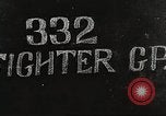 Standbild 332 Fighter Group mission Briefing Termoli Italien, 1944, aus Sekunde 20 historischem Filmmaterial Videoclip 65675062607