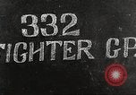 Standbild 332 Fighter Group mission Briefing Termoli Italien, 1944, aus Sekunde 34 historischem Filmmaterial Videoclip 65675062607