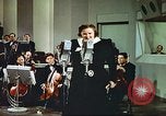Immagine di Kate Smith cantano a Dio benedica l America United States USA, 1943, secondo 41 filmato di repertorio 65675062626