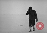 Standbild United States Navy Personal der Antarktis, 1947, aus Sekunde 5 historischem Filmmaterial Videoclip 65675062642