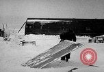 Standbild United States Navy Personal der Antarktis, 1947, aus Sekunde 58 historischem Filmmaterial Videoclip 65675062642