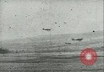 Image avions allemands dans le sud de la Yougoslavie, 1941, de la seconde 21 séquences d'archives historiques vidéo 65675062660