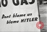 Standbild Kriegszeit-zuständen auf American Home vorne New York City USA, 1943, aus Sekunde 34 historischem Filmmaterial Videoclip 65675062685