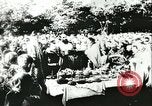 Standbild Sowjetische Massaker von Katyn Massengrab Winniza in der Ukraine Sowjetunion, 1943, aus Sekunde 53 historischem Filmmaterial Videoclip 65675062699
