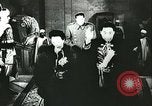 Immagine di Franco e asse diplomatici all ambasciata tedesca Madrid Spagna, 1942, secondo 12 filmato di repertorio 65675062700
