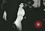 Immagine di Franco e asse diplomatici all ambasciata tedesca Madrid Spagna, 1942, secondo 19 filmato di repertorio 65675062700