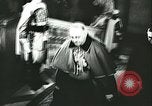 Immagine di Franco e asse diplomatici all ambasciata tedesca Madrid Spagna, 1942, secondo 26 filmato di repertorio 65675062700