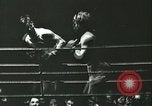 Image match de boxe en Allemagne Berlin Allemagne, 1942, de la seconde 16 séquences d'archives historiques vidéo 65675062705
