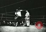 Image match de boxe en Allemagne Berlin Allemagne, 1942, de la seconde 33 séquences d'archives historiques vidéo 65675062705