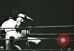Image match de boxe en Allemagne Berlin Allemagne, 1942, de la seconde 61 séquences d'archives historiques vidéo 65675062705
