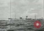 Standbild deutsche U-Boot U-564 Angriffe American sailing yacht Atlantik, 1942, aus Sekunde 9 historischem Filmmaterial Videoclip 65675062707