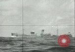Standbild deutsche U-Boot U-564 Angriffe American sailing yacht Atlantik, 1942, aus Sekunde 11 historischem Filmmaterial Videoclip 65675062707