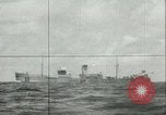 Standbild deutsche U-Boot U-564 Angriffe American sailing yacht Atlantik, 1942, aus Sekunde 12 historischem Filmmaterial Videoclip 65675062707